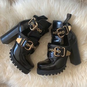 Jeffrey Campbell Craven booties Sz. 7